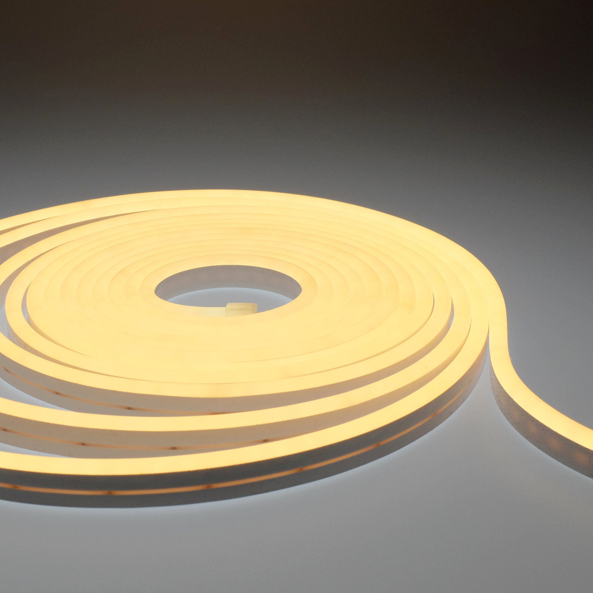 LED Neon Flex Streifen Side Warmweiß 3000K 12V 8W/m 120LEDs/m 6x12mm — Seitenansicht