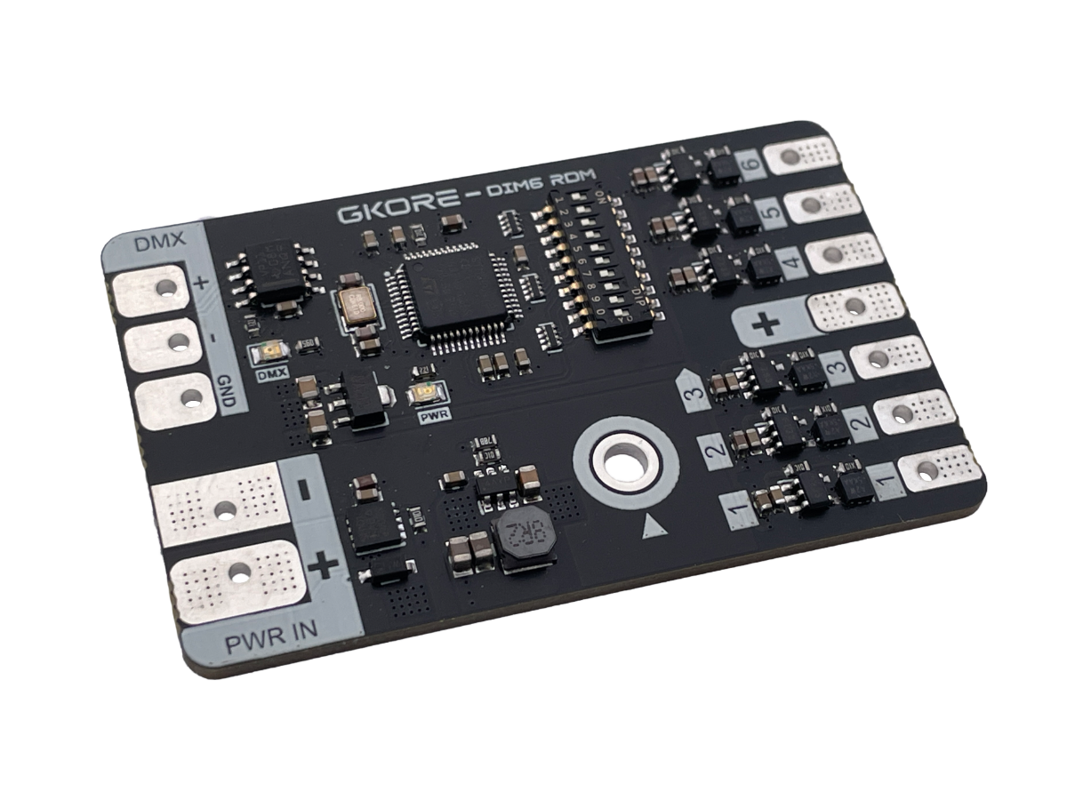 GKORE DIM6 DMX RDM 6ch LED Controller 30kHz 16Bit — Iso Ansicht